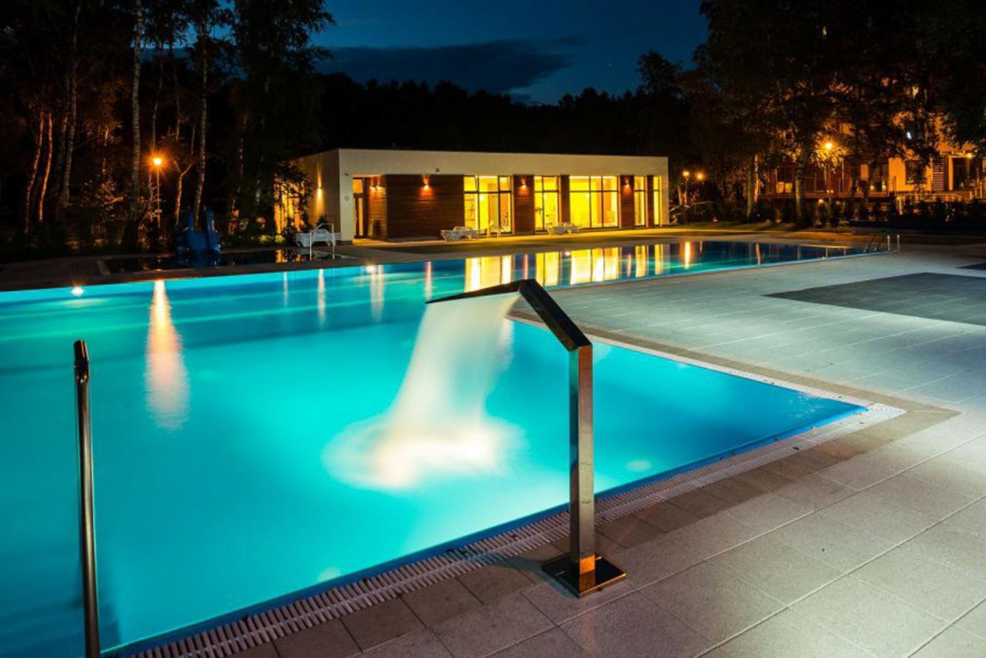 Omi Apartments Колобжег Экстерьер фото