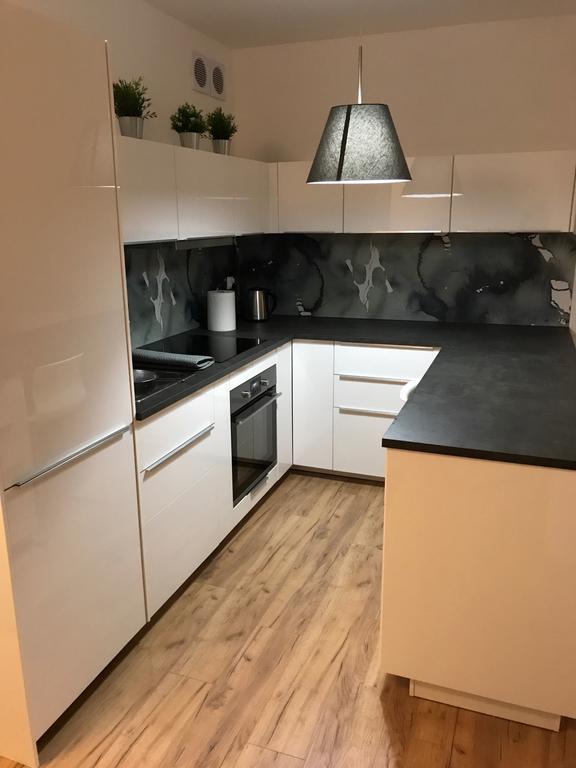 Omi Apartments Колобжег Экстерьер фото