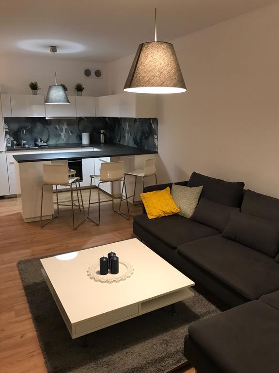Omi Apartments Колобжег Экстерьер фото
